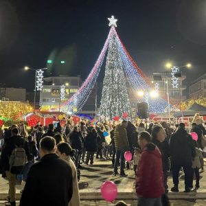 Οι σημερινές Χριστουγεννιάτικες εκδηλώσεις στη Λαμία