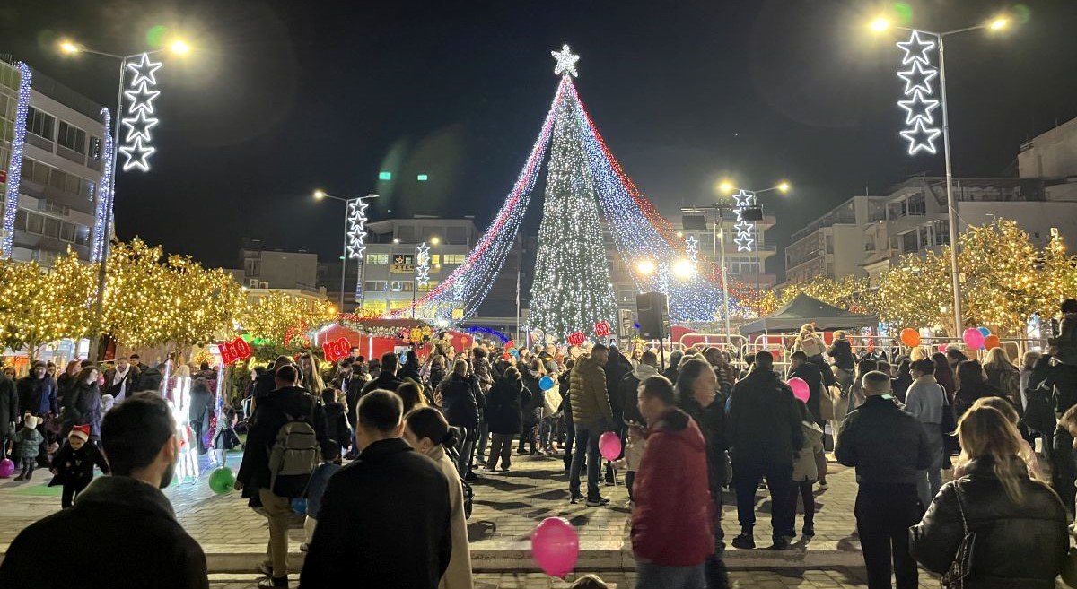 Οι σημερινές Χριστουγεννιάτικες εκδηλώσεις στη Λαμία