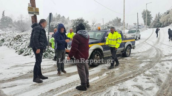 Χιονιάς: Τι θα γίνει αύριο Τρίτη με τα σχολεία στη Λαμία