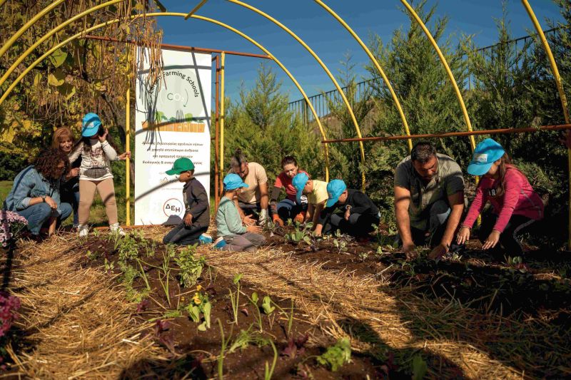 ΔΕΗ και Open Farm προωθούν τη βιώσιμη γεωργία στους μαθητές μέσω του “Carbon Farming Schools”