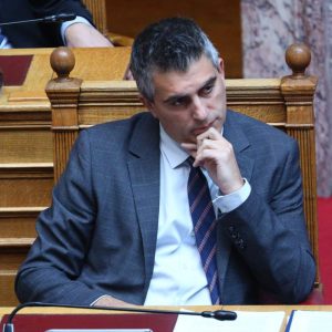 Δήμας για τενεκέδες με ελαιόλαδο: «Διαψεύδω όσα αναπαράγονται περί προστίμου στη μεταφορά τους»