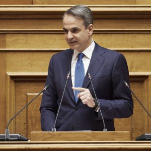 Μητσοτάκης σε Ανδρουλάκη: Αν έχετε μαγικό τρόπο να μειώσετε ή να μηδενίσετε το ρεύμα, μετακομίστε στα έδρανα του ΣΥΡΙΖΑ