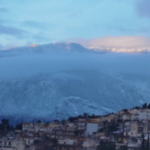 Γεμάτα χιόνια τα βουνά και πολύ κρύο σε όλη τη Φθιώτιδα