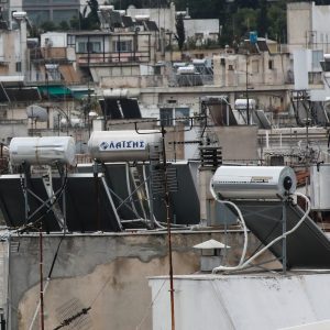 «Εξοικονομώ 2025» – «Αλλάζω θερμοσίφωνα»: Όσα πρέπει να γνωρίζετε για τα προγράμματα που ξεκινούν αύριο Τετάρτη