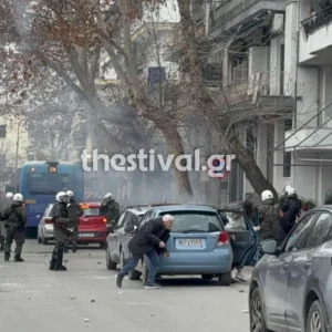 Ελεύθεροι και οι 23 που προσήχθησαν μετά την ολοκλήρωση της πορείας για τα Τέμπη, στη Θεσσαλονίκη