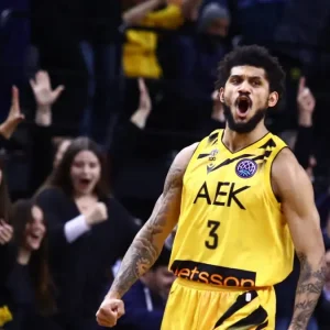 ΑΕΚ – Ντερτόνα 93-86: Δεύτερη νίκη σε ισάριθμα παιχνίδια για την Ένωση στο Basketball Champions League