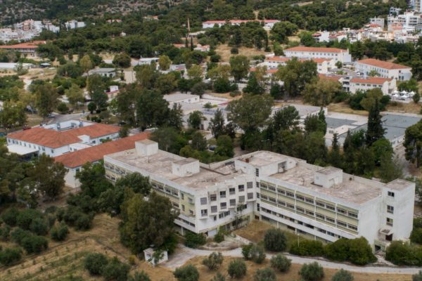 Σήμερα στον Πύργο η κηδεία της 44χρονης που δολοφονήθηκε στο Δαφνί