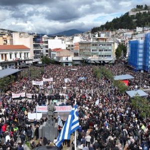 Λαμία: Η μεγαλειώδης συγκέντρωση για τα Τέμπη από ψηλά με εικόνες από drone