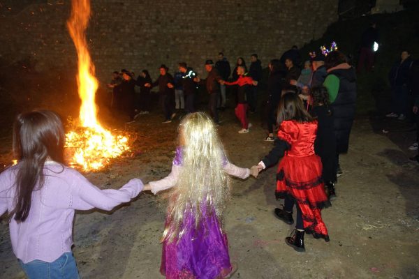 Αμφίκλεια: Άναψε το πρώτο Χέι