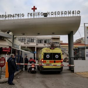 Θεσσαλονίκη: Με επιτυχία μεταμοσχεύθηκαν οι νεφροί του μικρού Άγγελου σε 37χρονο