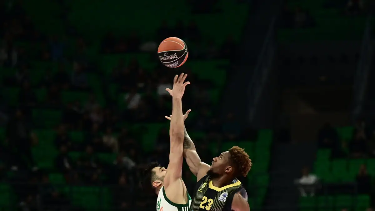 Η Basket League ανακοίνωσε ενός λεπτού σιγή στα παιχνίδια της για τα θύματα των Τεμπών