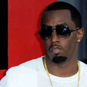 Sean «Diddy» Combs: «Βροχή» οι αγωγές για σεξουαλικές επιθέσεις λίγο πριν το εδώλιο – Αντιμέτωπος με τα ισόβια