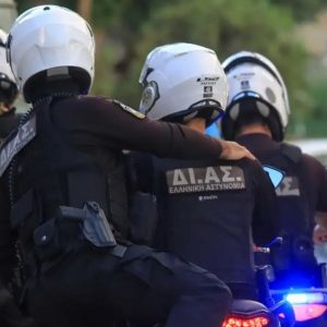 Αδερφός της 12χρονης από τον Κολωνό ο 17χρονος που συνελήφθη για ληστείες