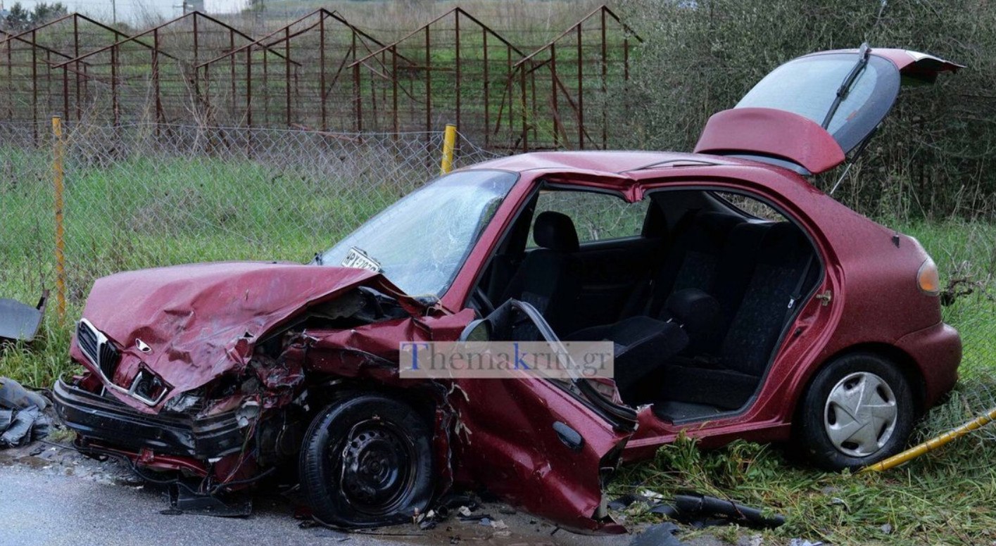 Κρήτη: Σφοδρό τροχαίο στις Μαλάδες -Γυναίκα απεγκλωβίστηκε και μεταφέρθηκε στο νοσοκομείο