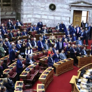 Σήμερα η τρίτη ψηφοφορία στη Βουλή για την εκλογή νέου Προέδρου της Δημοκρατίας