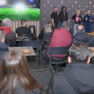 Απολαυστικό pre-game show με Ντανιέλ Μπατίστα και Γρηγόρη Γκουντάρα για το Άρης - ΑΕΚ