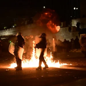 «Έχουμε κουραστεί ως ΕΛ.ΑΣ. να σχολιάζουμε με το θέμα – Απαράδεκτο να αναφέρεται ότι όσοι δημιουργούν τα επεισόδια είναι αστυνομικοί»