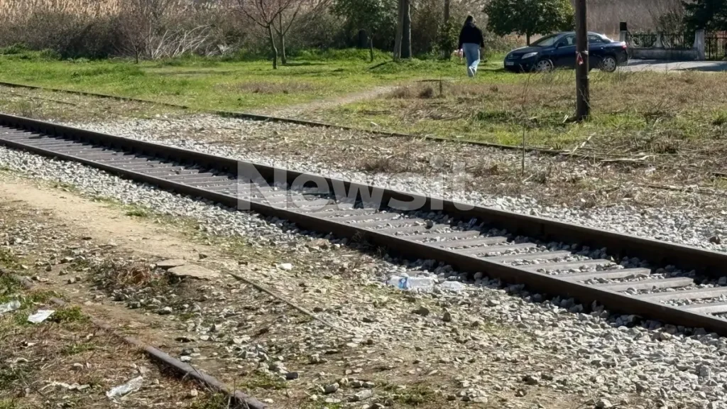 Ημαθία: Με ελαφρύ κάταγμα στο κρανίο ο 17χρονος που παρασύρθηκε από το τρένο στην Αλεξάνδρεια – Καταθέτει ο μηχανοδηγός