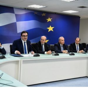 Χατζηδάκης: Πετύχαμε πρωτογενές πλεόνασμα 3,5% και δημοσιονομικό 0,2% του ΑΕΠ το 2024