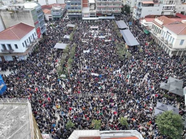 Γιατί είχε τόσο κόσμο η 28η του Φλεβάρη;