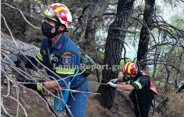 Εύβοια: Δείτε που αναρριχήθηκαν οι «κομάντος» πυροσβέστες