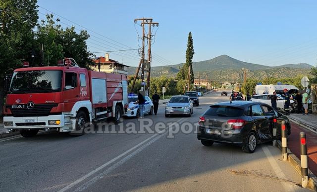 Γερό «μπαμ» σε διασταύρωση στην περιοχή της ΠΕΛ (ΒΙΝΤΕΟ-ΦΩΤΟ)