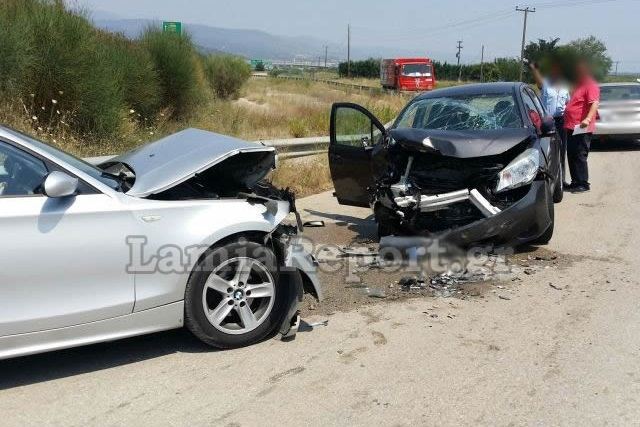 Λαμία: Δεν έχουν τέλος τα τροχαία στους παράδρομους - Νέα μετωπική σύγκρουση