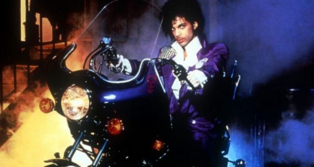 Prince: Η ταινία «Purple Rain» επιστρέφει 40 χρόνια μετά σε θεατρική διασκευή