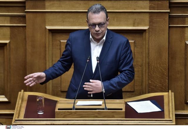 Αλλαγή στάσης από ΣΥΡΙΖΑ: «Όχι» στην επιστολική ψήφο και στις ευρωεκλογές