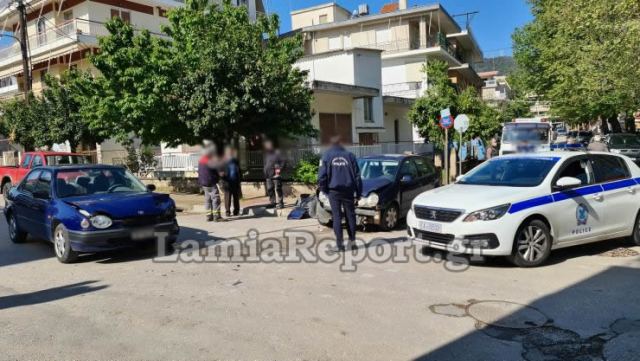 Λαμία: Παραβίασε το STOP και έγινε το «μπαμ» - Δείτε εικόνες