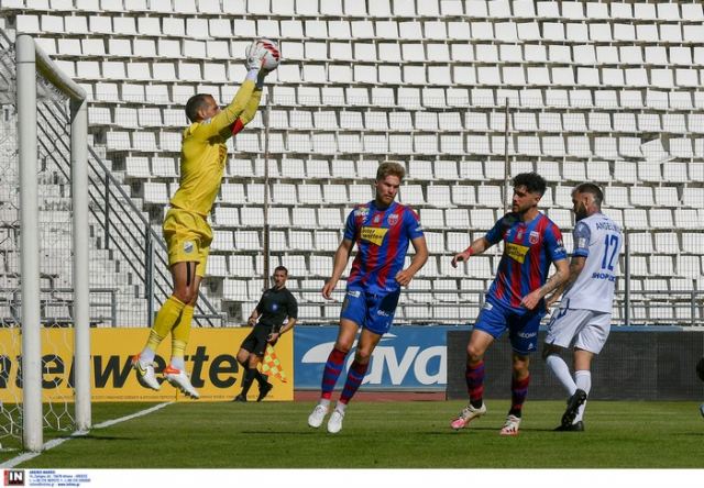 Βόλος - Λαμία 3-0: Απαράδεκτη εμφάνιση και ήττα για μπαράζ