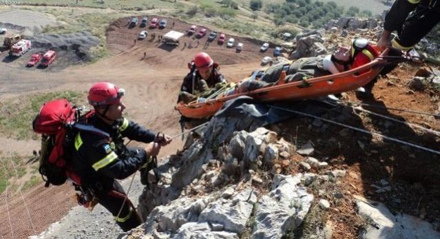 Εγκλωβίστηκε τουρίστρια στους Δελφούς