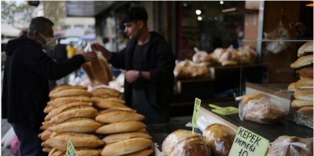 Τουρκία: Συνελήφθη αρτοποιός που χαρακτήρισε «χαζούς» όσους τρώνε ψωμί -«Γι' αυτό εκλέγουν τον Ερντογάν 20 χρόνια»