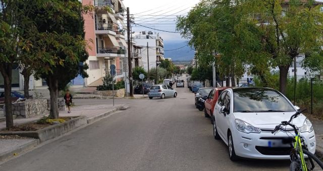 Επικίνδυνη διασταύρωση στη Λαμία