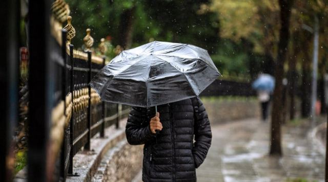 Έρχεται νέα κακοκαιρία από την Πέμπτη μέχρι τη Μ. Δευτέρα - Πού θα εκδηλωθούν καταιγίδες