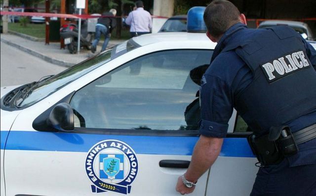 Φθιώτιδα: Συνελήφθη αλλοδαπός με κοκαΐνη (ΦΩΤΟ)