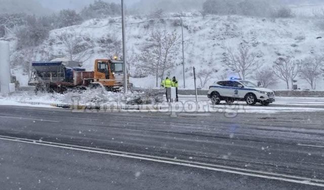 Έπεσε πολύ χιόνι προς Δομοκό - Δείτε ΒΙΝΤΕΟ και ΦΩΤΟ