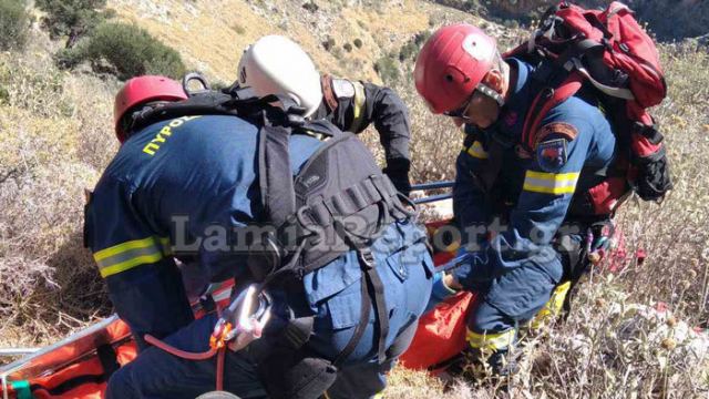 Βίντεο ντοκουμέντο από τη διάσωση μεταναστών σε απόκρημνα βράχια