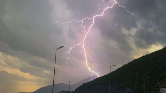 Έκτακτο δελτίο από την ΕΜΥ - Οι περιοχές που θα βρεθούν στο επίκεντρο της κακοκαιρίας