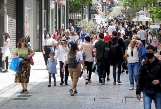 Ο μισός πληθυσμός της Ελλάδας μένει σε 66 από τους 1036 δήμους