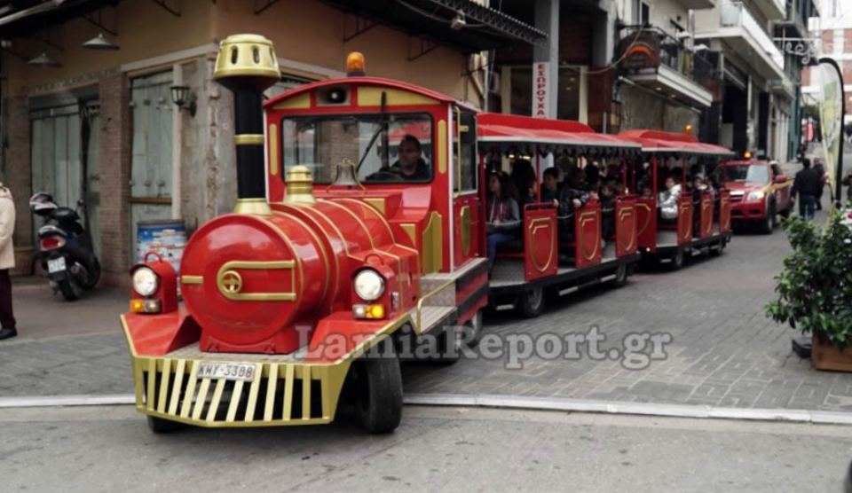 Λαμία: Παιδιά το τρενάκι σας πάει βόλτα στην πόλη! - ΒΙΝΤΕΟ