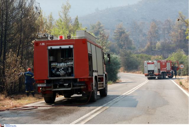 Γλυκά Νερά: Συνελήφθη 80χρονος για εμπρησμό από πρόθεση – Έβαλε 4 φωτιές μέσα σε λίγες ώρες