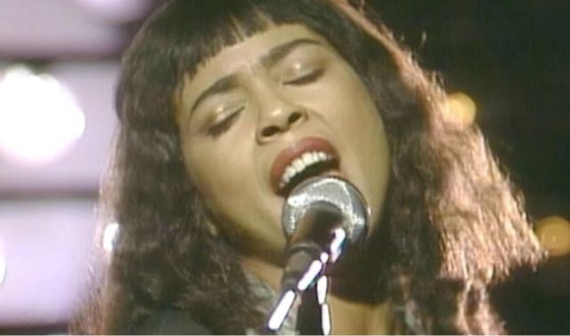 Irene Cara: Πέθανε η τραγουδίστρια του Fame και του Flashdance