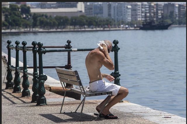 Έρχονται ξανά 40αρια – Η ανάρτηση του Σάκη Αρναούτογλου