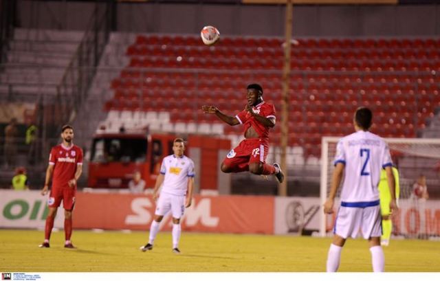 Πανσερραϊκός - Λαμία 2-0: Έπεσε στο «Λάκκο των Λεόντων»