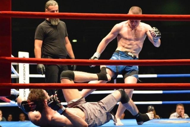 Δείτε απόψε τον Αλέξανδρο Μουμτζή σε αγώνα MMA στην Cosmote TV