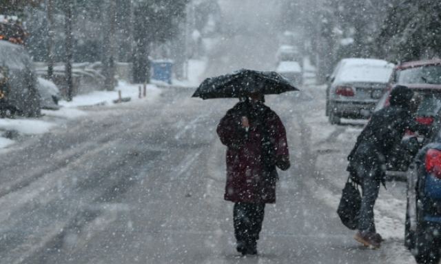 «Πόλεμος» μετεωρολόγων: Πού αναμένονται τελικά χιόνια, τι δείχνουν τα τελευταία στοιχεία