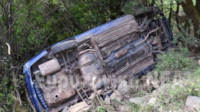 Τέσσερις ώρες στο γκρεμό καλούσε σε βοήθεια - ΒΙΝΤΕΟ