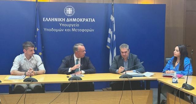 'Επεσαν οι υπογραφές για το έργο στη Νεράιδα Στυλίδας