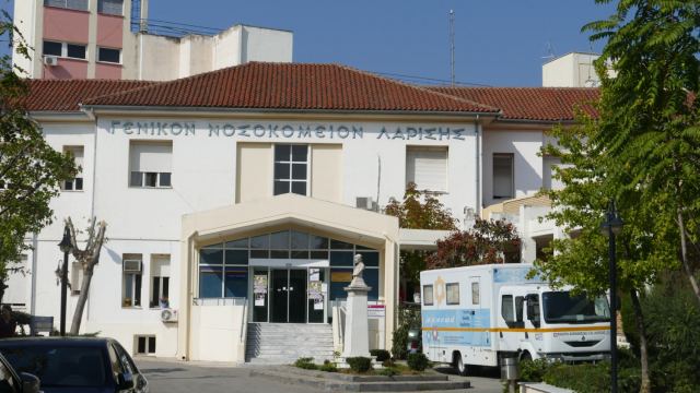 Τροχαίο για οικογένεια που επέβαινε σε μηχανάκι μαζί με το 7χρονο παιδί της!